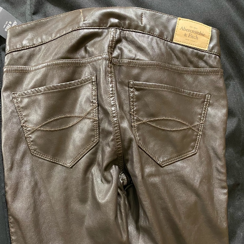 Abercrombie & Fitch PU Leather Skinny Leg pants with Ankle Zipper